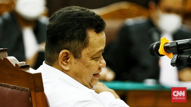 Majelis Hakim menjadwalkan sidang lanjutan untuk terdakwa Kuat Ma'ruf pada 2 November 2022 dengan agenda pemeriksaan saksi-saksi.
