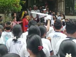 Buntut Demo Siswa SMPN 5 Denpasar, Kepsek Tuding Guru Provokator
