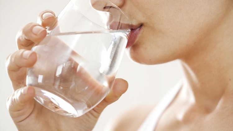 Waktu terbaik minum air putih Ini 7 Waktu Minum Air Putih dan Takaran Tepat Menurut Ahli Gizi