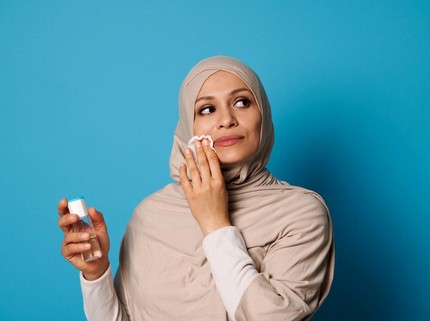 Benarkah Pakai Skincare Membatalkan Wudhu? Simak Penjelasan Berikut Ini