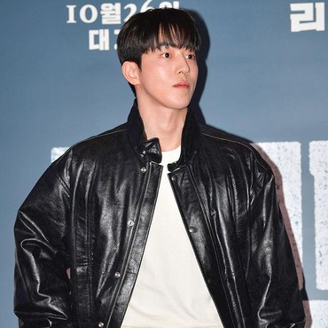 Lagi Wamil, Penampilan Terbaru Nam Joo Hyuk di 'Vifilante' Bikin Histeris