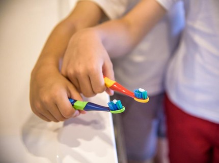 Tips Memilih Pasta Gigi untuk Anak Menurut Dokter, Harus Ada Kandungan Ini Bun