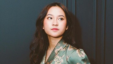 img-title Lirik Lagu Lagi Lagi - Raissa Anggiani