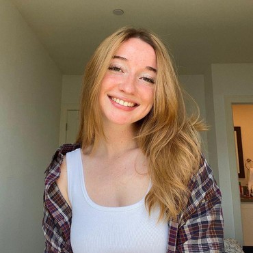 Lirik Terjemahan dan Makna Lagu Fall In Love Alone -  Stacey Ryan