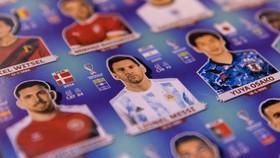 FOTO: Stiker Keren Piala Dunia 2022 Siap Dipasarkan