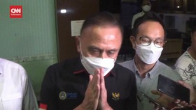 VIDEO: Ini Komentar Iwan Bule Usai Diperiksa Polisi