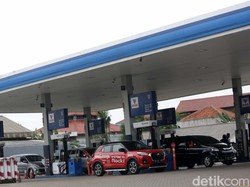 Jangan Kaget, Isi Full Tank Mobil Pakai BBM RON 90 Vivo Bakal Habis Segini