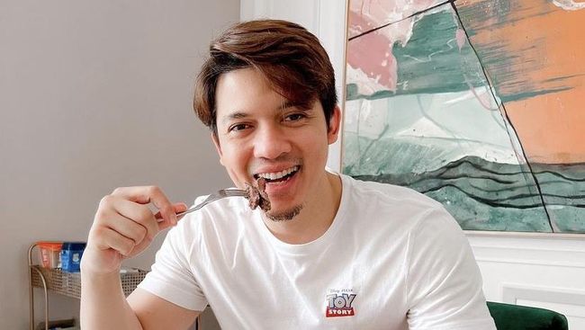 Kondisi Terkini Irwansyah Usai Alami Patah Kaki