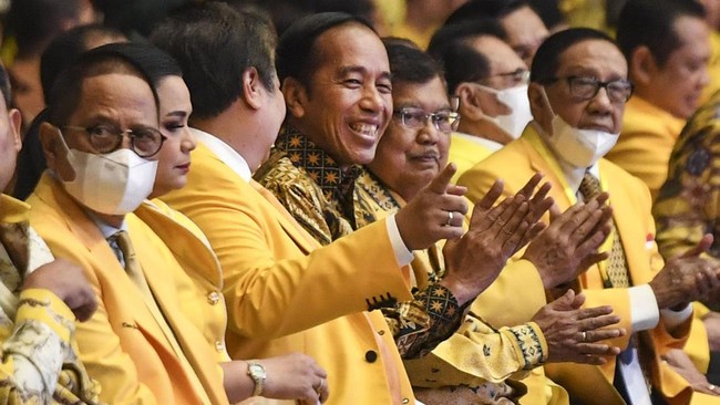 Jokowi hingga Prabowo disebut dipastikan datang pada penyelenggaraan Rapimnas dan Munas Partai Golkar nan digelar Selasa (20/8).