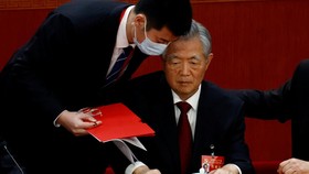 4 Spekulasi Eks Presiden China Digiring Keluar Kongres Partai Komunis