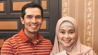 <p>Adrian Maulana menikahi Dessy Ilsanty pada 15 Oktober 2001 silam, Bunda. Kini keduanya tak lagi aktif di dunia entertaiment dan memilih menjalani profesi sesuai bida masing-masing (Foto: Instagram @adrianmaulana)</p>