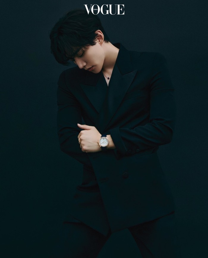 Campaign pertamanya bersama Piaget adalah dalam pemotretan untuk majalah Esquire di bulan September tahun 2021./ Foto: instagram.com/voguekorea