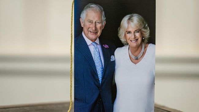 Why King Charles III prefers Camilla to Princess Diana, it turns out…