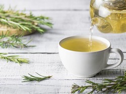 8 Minuman Penurun Kolesterol Tinggi, Termasuk Jus Tomat