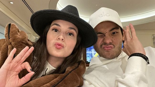 Chelsea Islan dan Rob Clinton Resmi Menikah - Passiontoprofit