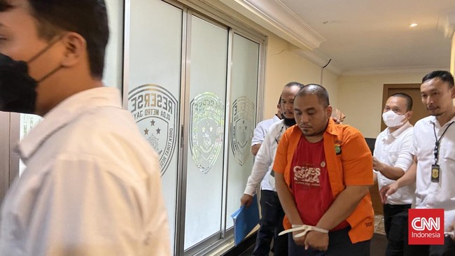 Christian Rudolf Tobing, tersangka pembunuhan AY (36) Tol Becakayu sempat melakukan survei untuk mencari apartemen yang minim CCTV.