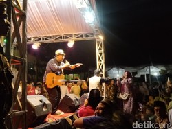 Doel Sumbang Bakal Tampil di West Java Festival 2023, Ini Lagu-lagu Legendarisnya