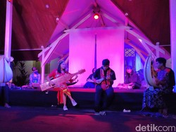 Mendengarkan Instrumen dari Surga di Festival Batara Endah Lebak