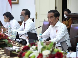 Jokowi Perintahkan Tarik Obat Sirup Pemicu Gagal Ginjal!