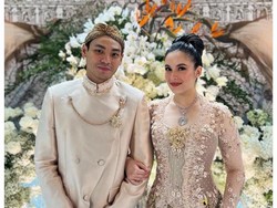 Chelsea Islan Dilamar Rob Clinton, Netizen Patah Hati