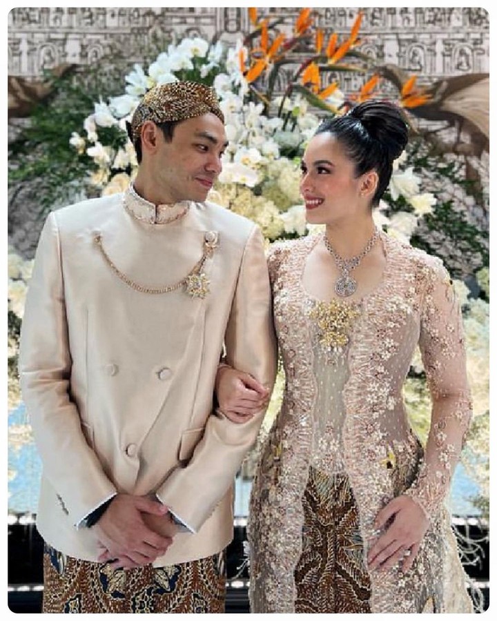 Lamaran Chelsea Islan dan Rob Clinton Kardinal