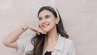 <p>Penampilan terbaru Audi Marissa menarik perhatian netizen, Bunda. Dikabarkan, kini berat badan Audi sudah kembali seperti saat menikah dahulu, lho. (Foto: Instagram: @audimarissa)</p>