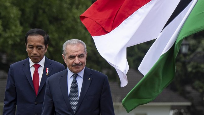 Bertemu Jokowi di Istana Bogor, PM Palestina Mohammad Shtayyeh berharap RI bisa menyuarakan dukungan kemerdekaan terhadap Palestina di KTT G20 di Bali.