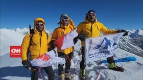 VIDEO: Pendaki Indonesia Taklukkan Puncak Tertinggai Dunia Himalaya