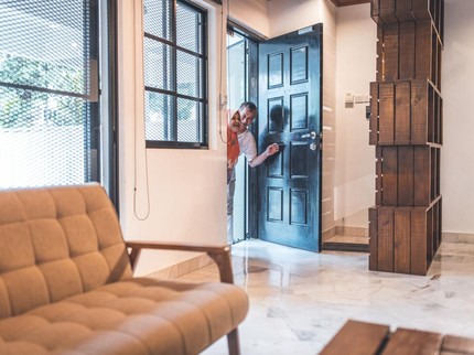 Doa Masuk Rumah Lengkap Beserta Keutamaan dan Adabnya, Bun