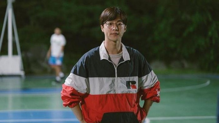 Potret Tampan Bae In Hyuk, Aktor Kelahiran 1998 yang Lagi Sering Wara-Wiri di Drakor Terbaru