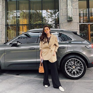 Sosok Clara Shinta yang Terseret Isu Selingkuhan Pejabat, Mobil Mewah Disorot