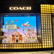 Coach Bawa Suasana Karnaval dan New York ke Butiknya di Senayan City