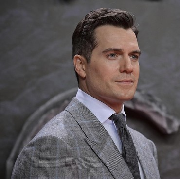 Terungkap Alasan Henry Cavill Gagal Jadi James Bond