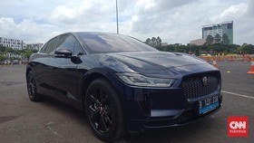 Banderol Rp3 Miliar, Mobil Listrik Jaguar I-Pace Bidik Bos