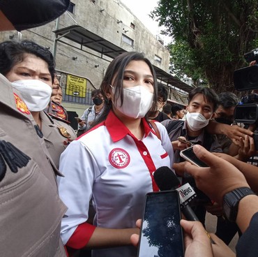 Reaksi Keluarga Usai Brigadir J Disebut Selingkuh dengan Putri Candrawathi