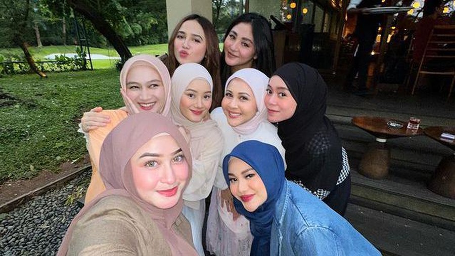 Lesti Kejora dan Rizky Billar