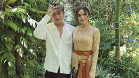 Jalani Tradisi Jelang Nikah, Tangis Mahalini Pecah Saat Sungkem