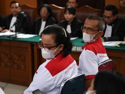 Ortu Yosua Hutabarat Gugat Ferdy Sambo dan Putri Candrawathi cs Rp 7,5 M