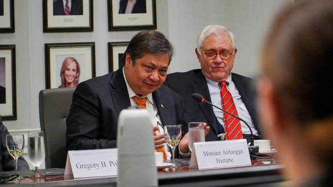 Menko Airlangga Hartarto memaparkan Kemitraan Strategis, Pemulihan Ekonomi dan Optimisme Indonesia pada Public Lecture The CSIS ASEAN Leadership Forum