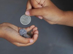 Keutamaan Sedekah di Bulan Ramadan: Dilipatkan Pahala Puasa