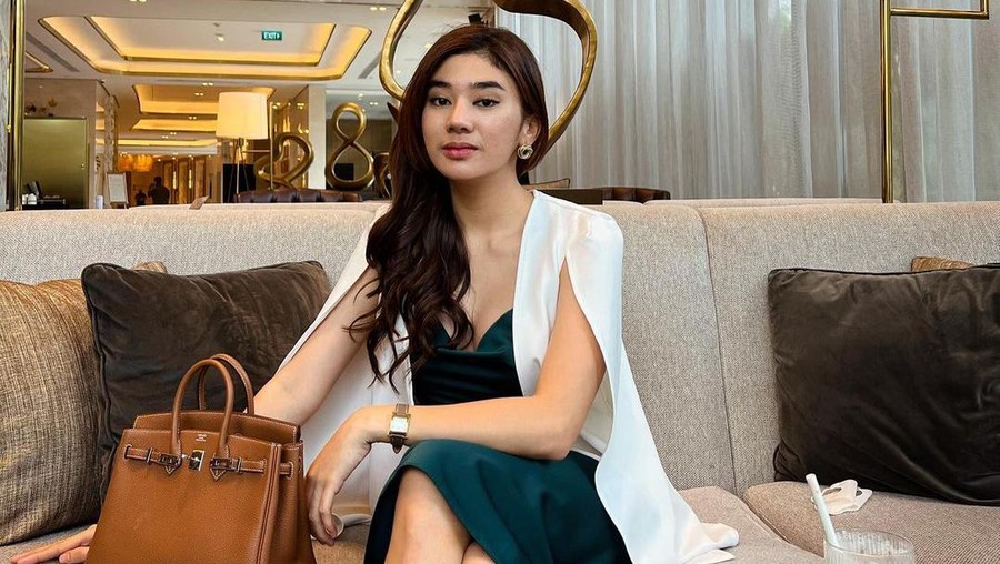 Seleb TikTok CS Jadi Selingkuhan Pejabat, Nama Clara Shinta Terseret Seleb TikTok CS Jadi Selingkuhan Pejabat, Nama Clara Shinta Terseret