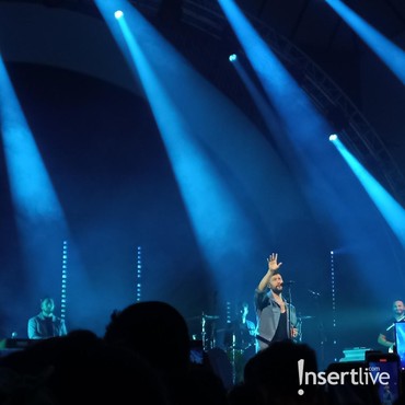 Nuansa Manis nan Galau di Konser Calum Scott di Jakarta