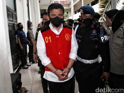 Hakim Tolak Eksepsi Ferdy Sambo dan Putri Candrawathi