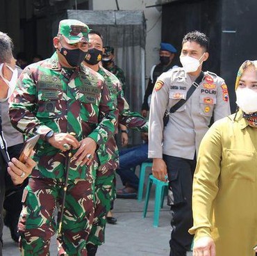 7 Potret Khrisna Shakti, Polisi yang Nikahi Pedangdut Yeni Inka
