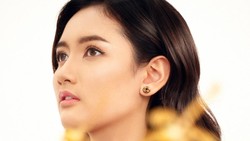 Lirik Lagu Telat Cemburu - Meiska