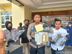Pembuat STNK Palsu Ditangkap di Solo, Punya Grup WA Pemain Kendaraan Bodong
