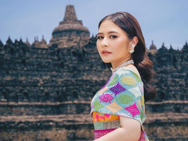 img-title Disentil Kiky Saputri soal Wanita Mandiri, Ekspresi Prilly Latuconsina Disorot