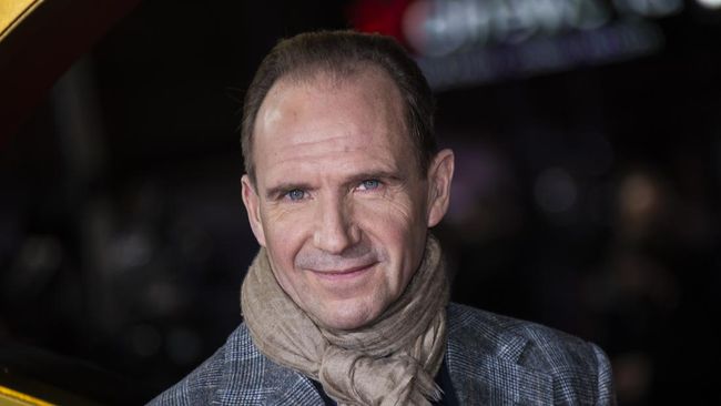 Aktor Ralph Fiennes mengaku dirinya tak keberatan untuk kembali memerankan sosok Lord Voldemort.
