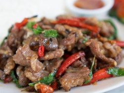 Resep Tumis Daging Cabe Kemangi yang Pedas Enak Buat Lauk Nasi