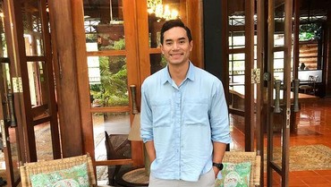 img-title 7 Potret Tampan Rino Soedarjo Anak Konglomerat Disebut Pacar Baru Gisel